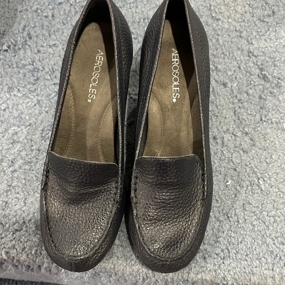 AEROSOLES Women's Textured Black Loafers